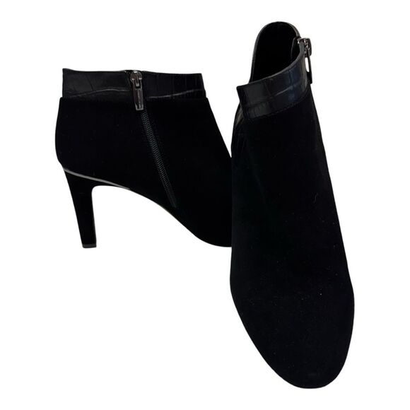 Vince Camuto Black Suede Larkana Bootie Heeled Boho Shoes Size 10M - Picture 1 of 11